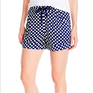 Splendid | navy polka dot shorts | size Medium